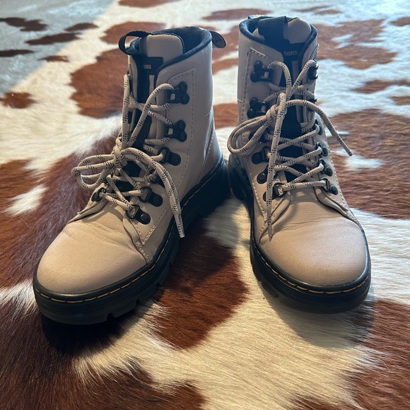 Dr. Martens Combs Bootie - Women's - Picture 3 of 7